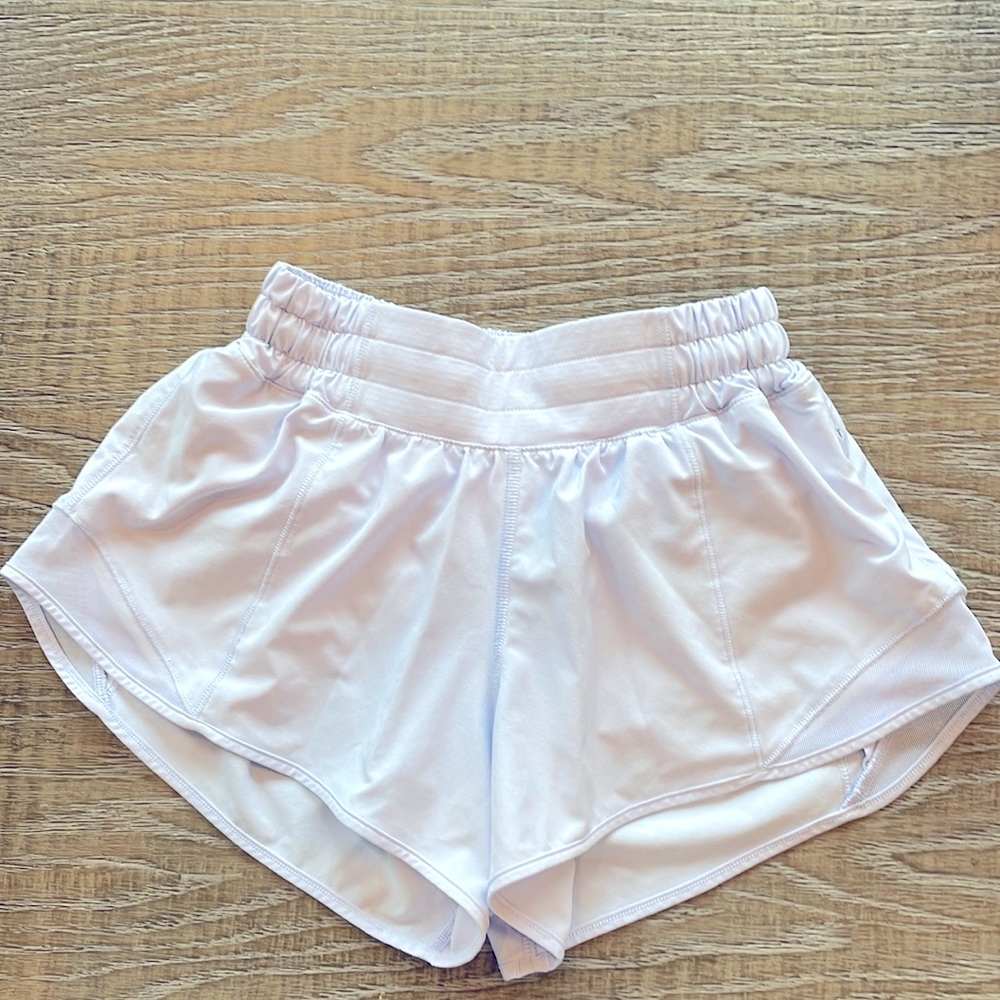 LULULEMON LAVENDER SHORTS. 2.5”. Size 2